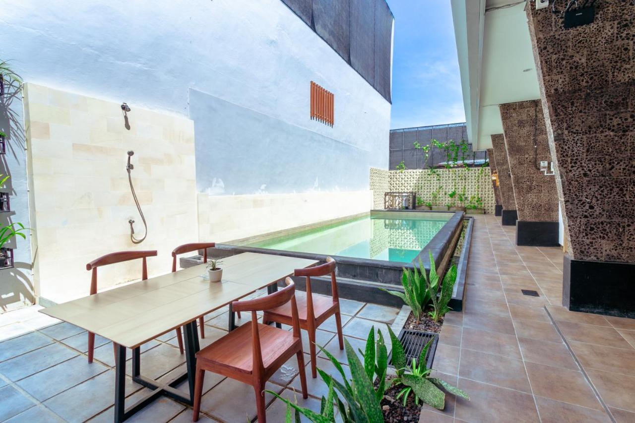 Lega Legi Town House Seminyak By The Lavana Bagian luar foto